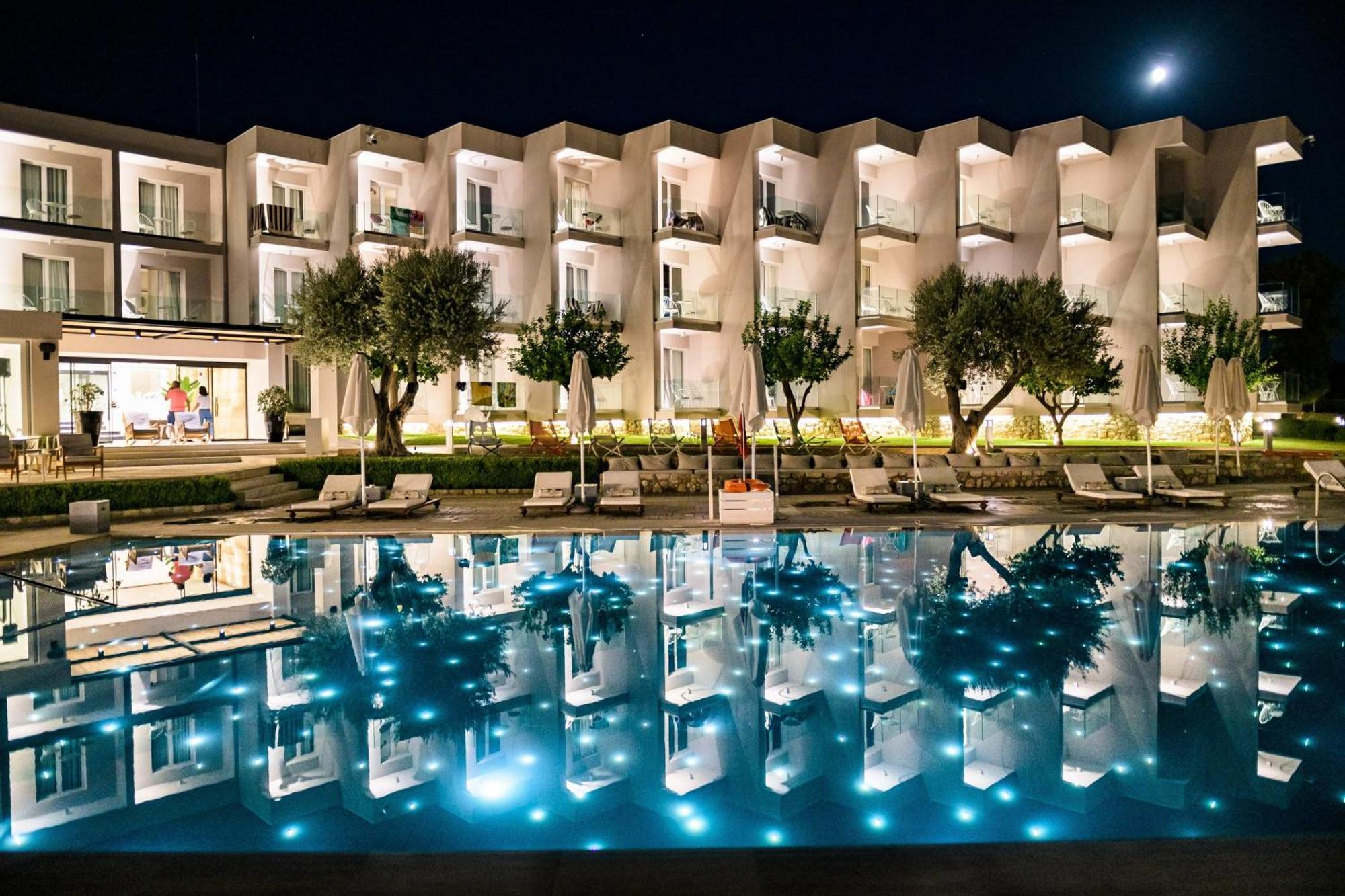 Amaronda Resort & Spa Eretria Exteriör bild